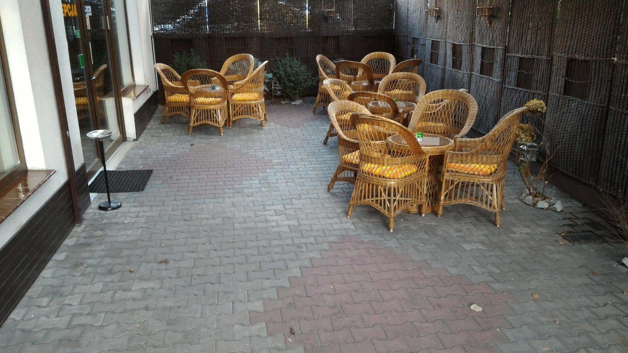 Villa Centrum With Access Kitchen (Adults Only) Zielona Góra Exterior foto